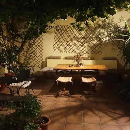 Saint Michel Apartment