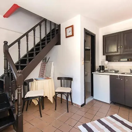 Saint Michel Apartment